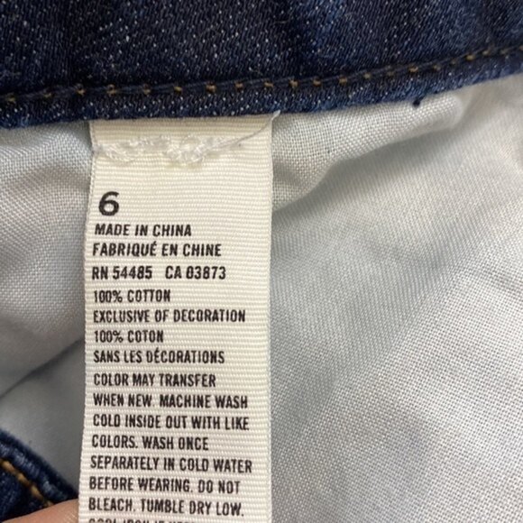 AEO AMERICAN EAGLE Dark Wash Frayed Hem Cuffed Jean Shorts Size 6 Spring Summer - Picture 7 of 7